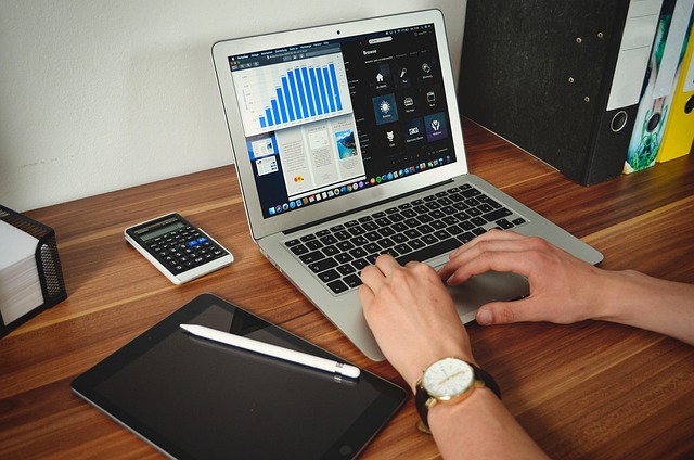 1771842999546220.jpg student-5224082_640.jpg